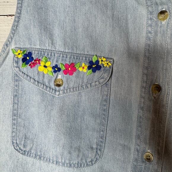 Vintage Denim Sleeveless Button Down Floral Embroidered Shirt Lg - Picture 2 of 4